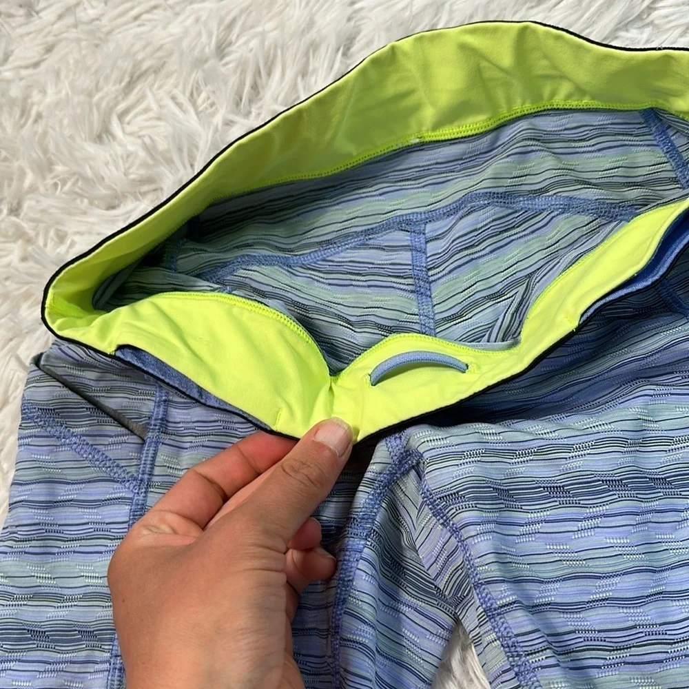 Lululemon What The Sport Short II Space Dye Twist Lullaby Ray